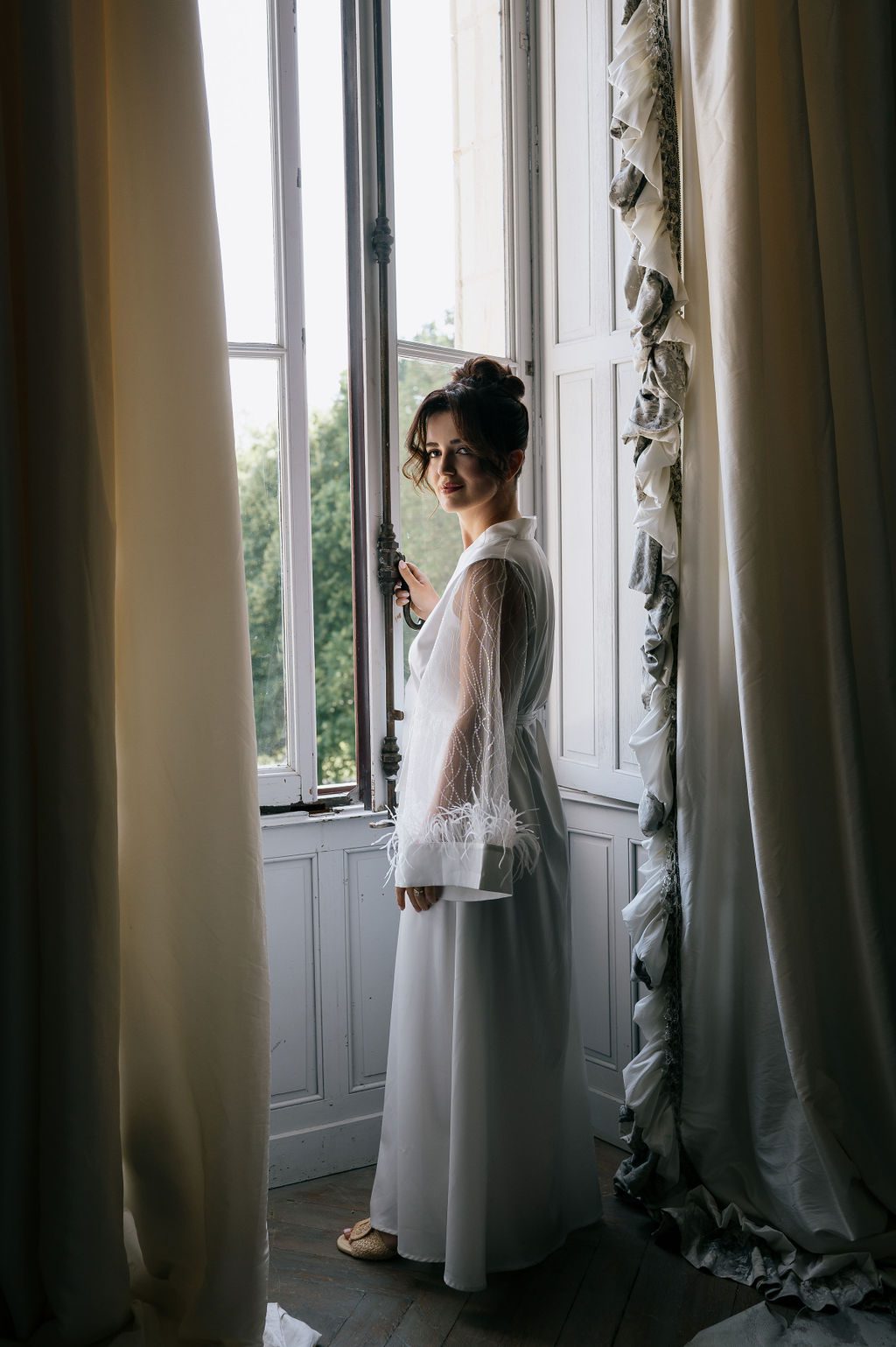 window-chateau-bride-france